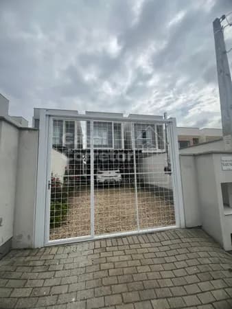 LINDA CASA SOBRADO COM 2 DORMITÓRIOS