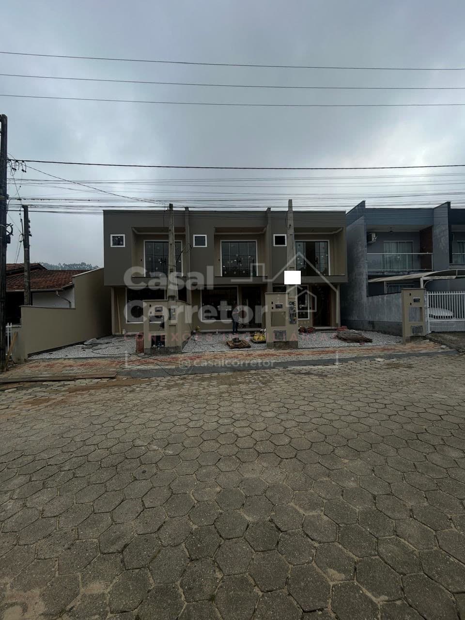 LINDA CASA DE 2 SUÍTES
