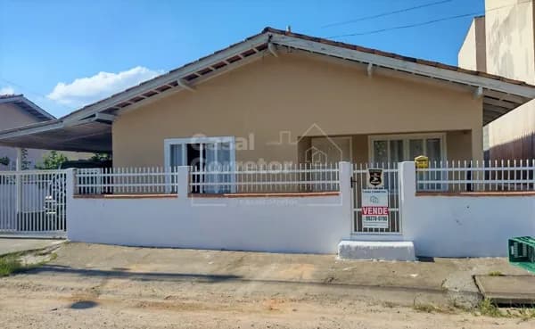 CASAS DE ALVENARIA NO BAIRRO LIMEIRA