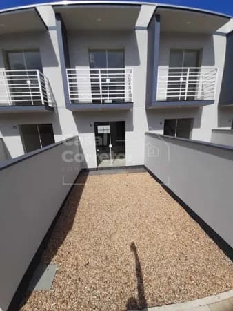 SOBRADO EM CONDOMINIO FECHADO EM DOM JOAQUIM