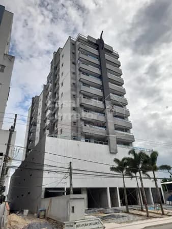APARTAMENTO DE 2 SUÍTES NO GUARANI