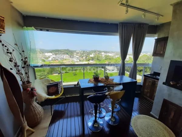 APARTAMENTO ALTO PADRÃO UMA SUÍTE MAIS DUAS DEMI SUÍTES E DUAS VAGAS DE GARAGEM