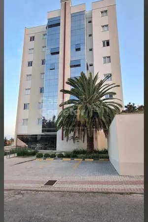 APARTAMENTO PRÓXIMO DO CENTRO DE 3 DORMITÓRIOS SENDO 1 SUÍTE