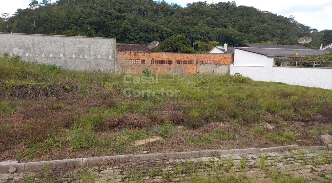 Lote/Terreno em Guabiruba - Centro