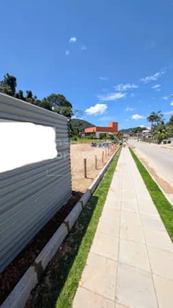 TERRENO AMPLO E PLANO DE 510,82m²