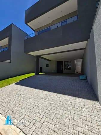 🏡 Sobrado Alto Padrão – 03 Suítes | 229 m² Construídos