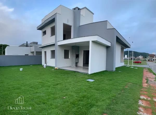 Casa em Florianópolis - Ingleses do Rio Vermelho