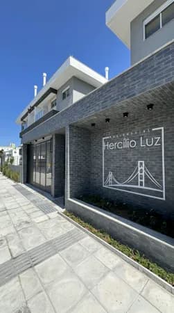 Apartamento em Florianópolis - Ingleses Centro