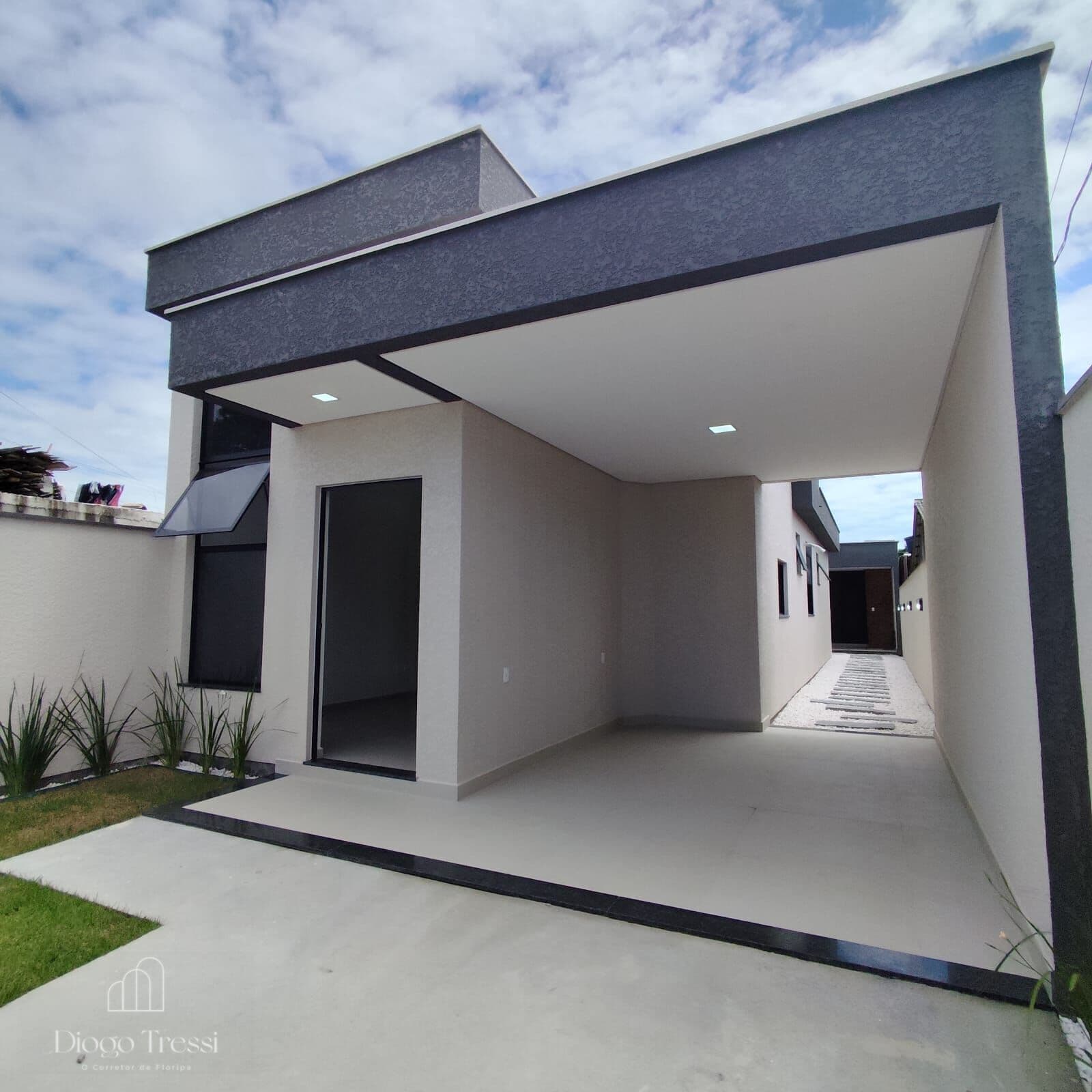 Casa em Florianópolis - São João do Rio Vermelho
