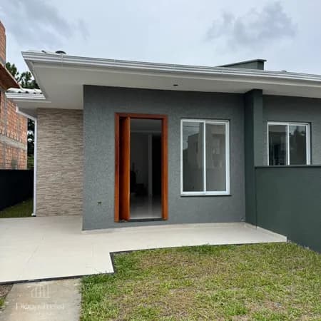 Casa em Florianópolis - São João do Rio Vermelho