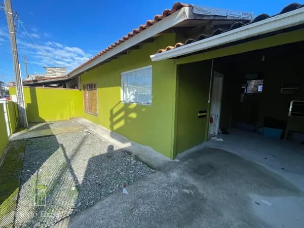 Casa em Florianópolis - São João do Rio Vermelho