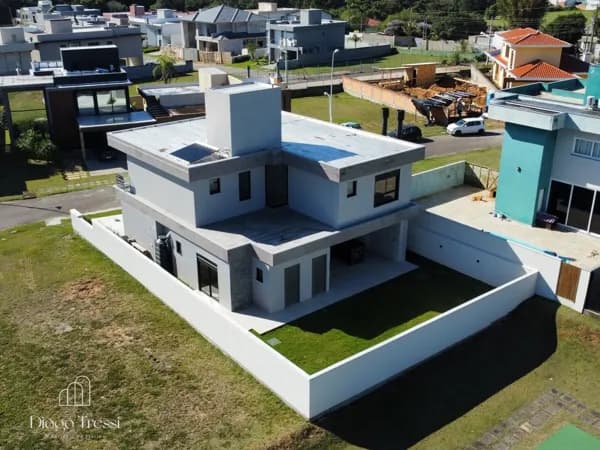 Casa em Florianópolis - São João do Rio Vermelho