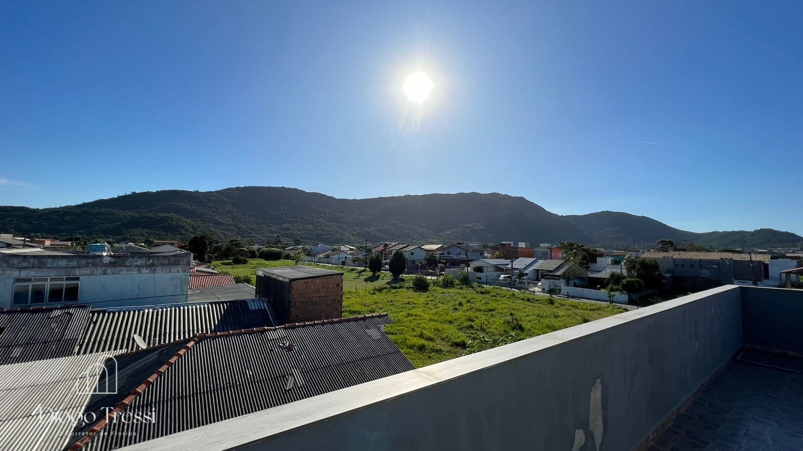 Apartamento Padrão com suíte próximo ao mar