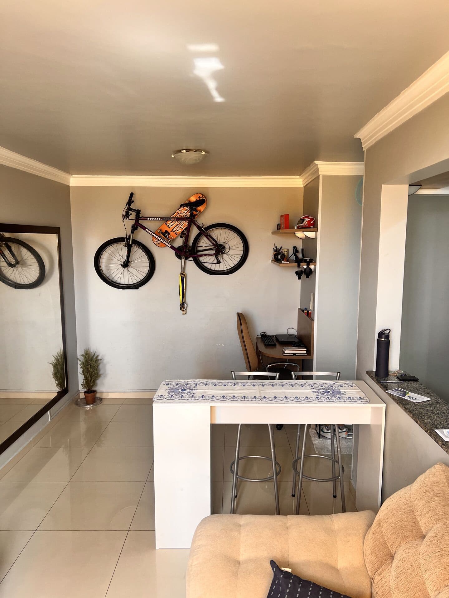 Apartamento com 2 quartos à venda no bairro Jardim Roberto Osasco em Osasco com 56m² e 1 vaga de carro fácil acesso à Rodoanel, Rodovia Castelo Branco e Rodovia Raposo Tavares