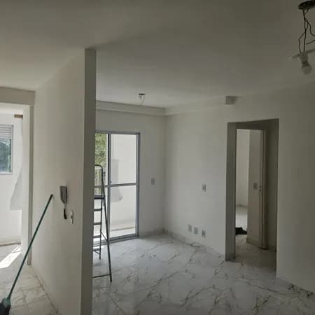 Apartamento com 2 quartos à venda no bairro Cemucam em Cotia com 53m² e 1 vaga próximo do Shopping Granja Viana.