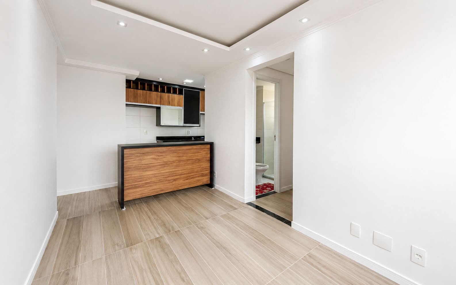 Apartamento com 2 quartos à venda no Bairro Jardim Taboão em SP com 41m² e 1 vaga de carro próximo à Estação Vila Sônia