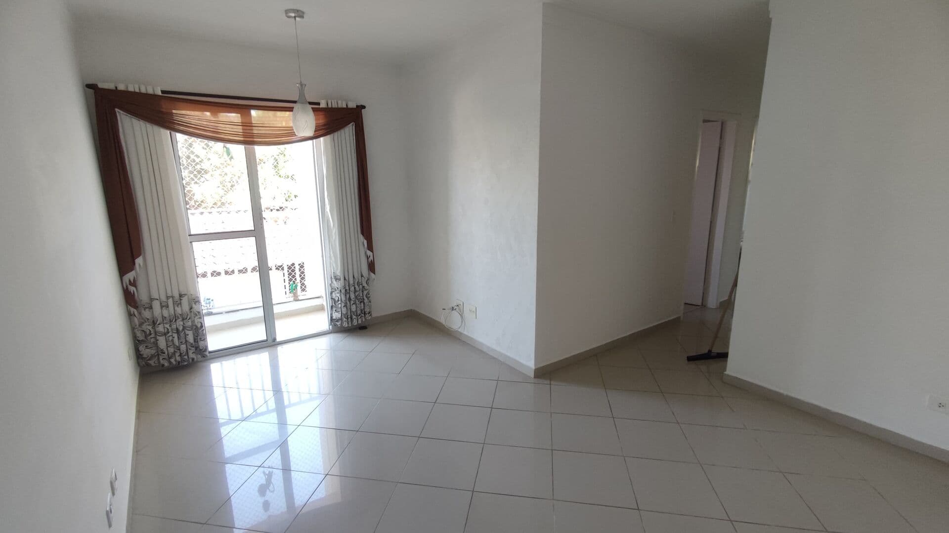 Apartamento com 2 quartos à venda no bairro Jardim Rosalina em Cotia com 60m² e 1 vaga de carro próximo ao Mercadão Atacadista