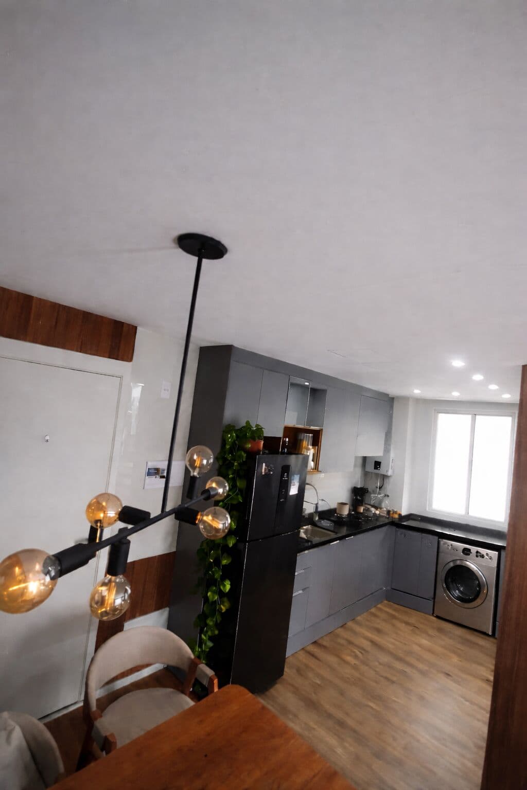 Apartamento com 2 quartos à venda no bairro Vila Sul América em Carapicuíba com 41m² e 1 vaga de carro à poucos minutos do Shopping Barueri