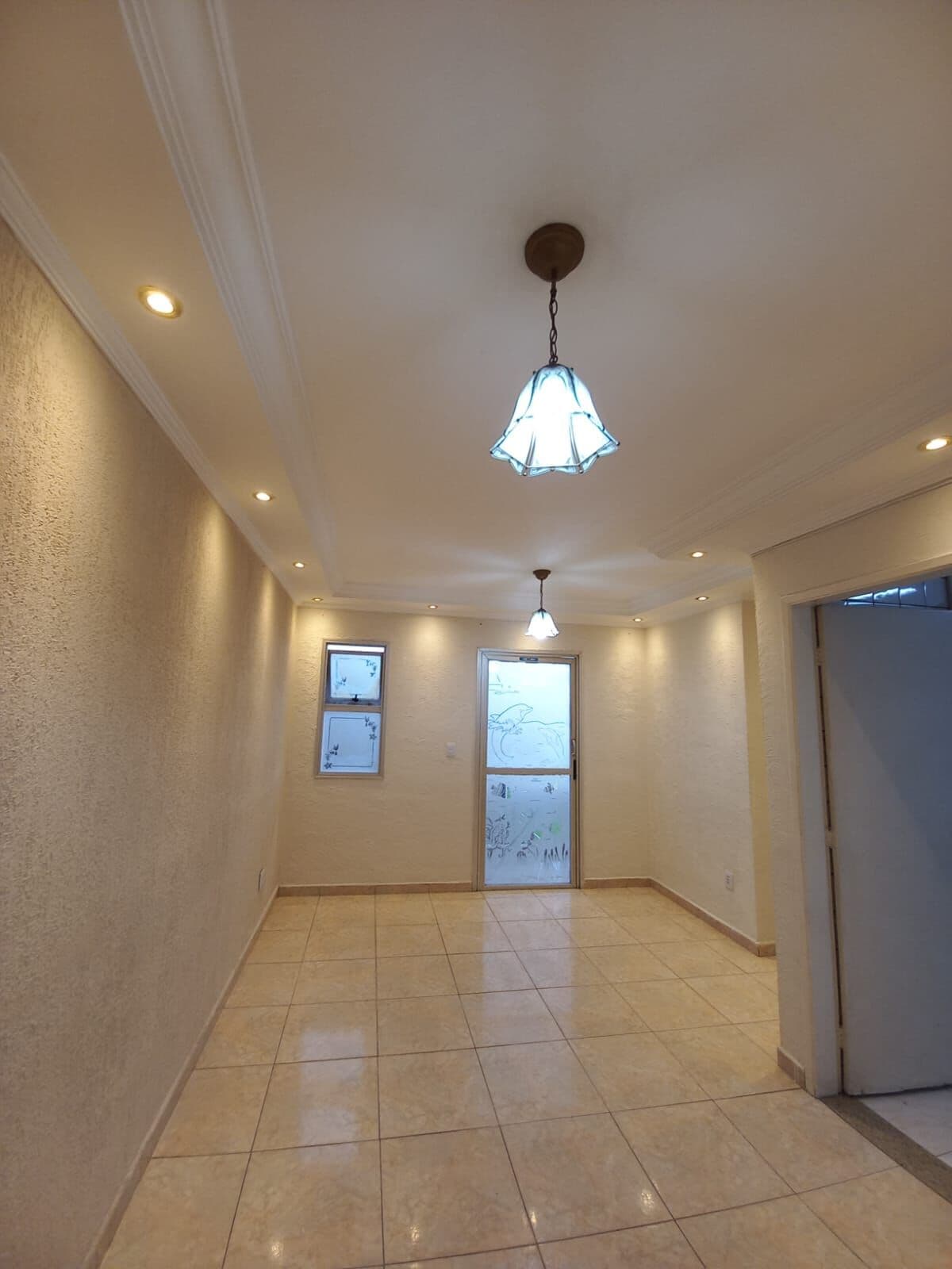 Apartamento 2 quartos com varanda 62m2 com vaga de carro no bairro São Pedro em Osasco próximo ao Quitaúna e Rodoanel