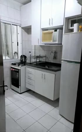 Apartamento 2 quartos à venda no Centro de Carapicuíba 55m2 com sacada 1 vaga de carro coberta próximo a Estação Centro