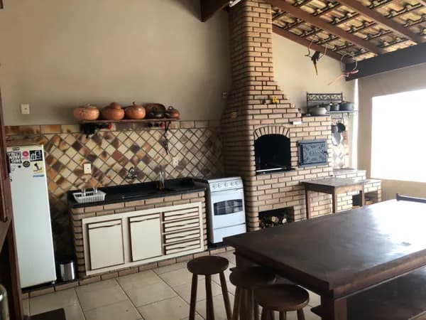 Casa Sobrado com 3 quartos à venda no bairro Jardim D’Abril em Osasco com 200m² e 3 vagas de carro próximo ao Supermercado Rossi