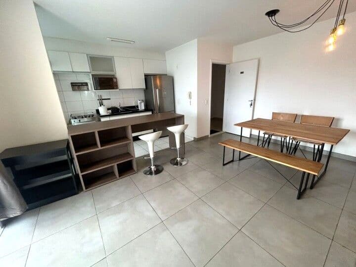 Apartamento com 2 quartos à venda no bairro Granja Viana em Cotia com 70m² e 1 vaga de carro ao lado do Parque Jequitibá