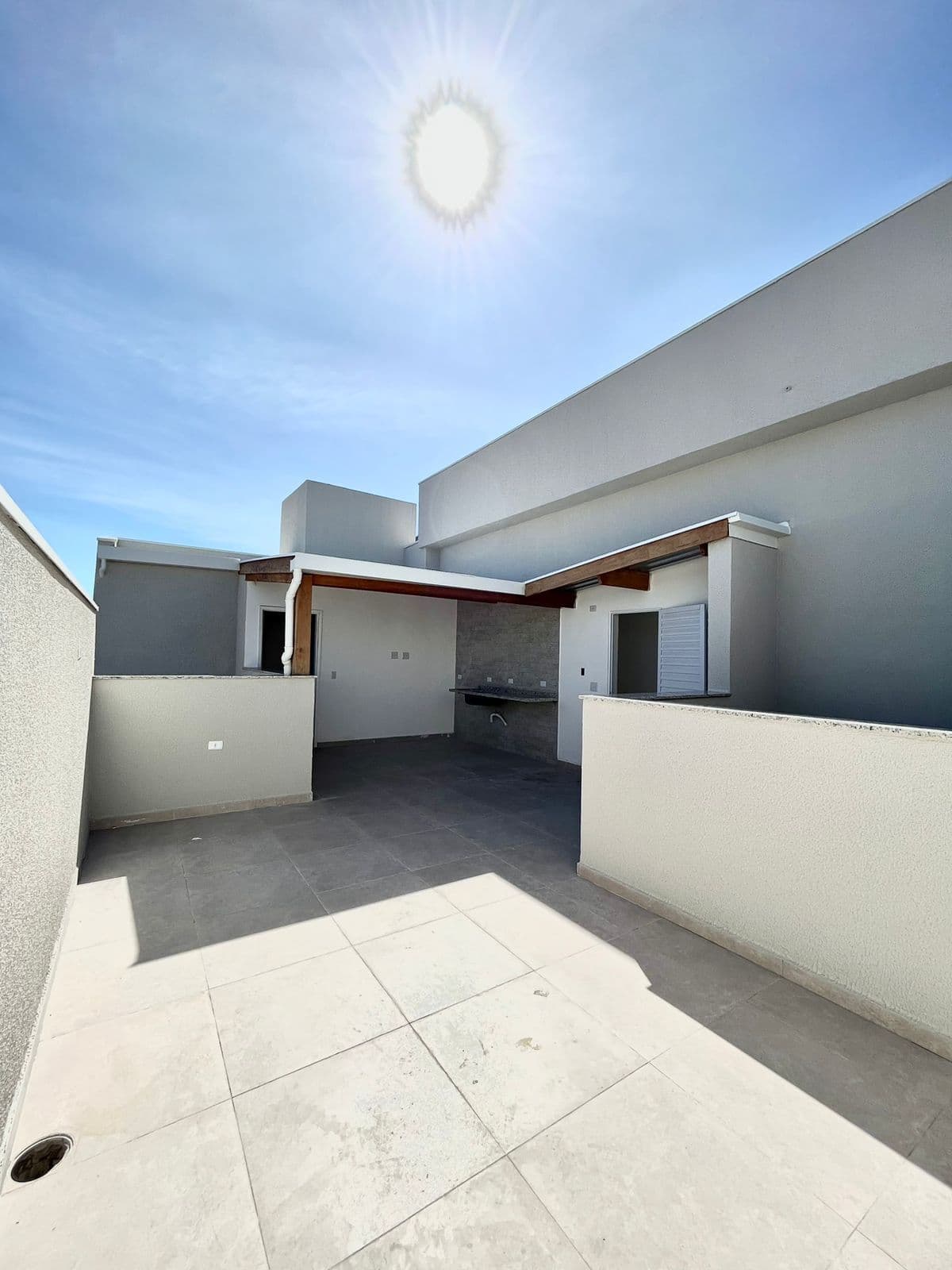 COBERTURA – 104M² - BAIRRO CAMPESTRE – DIVISA COM SÃO CAETANO