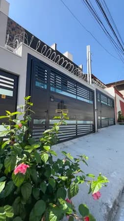 Sobrado 2 suítes, 2 vagas, Terraço na Cobertura