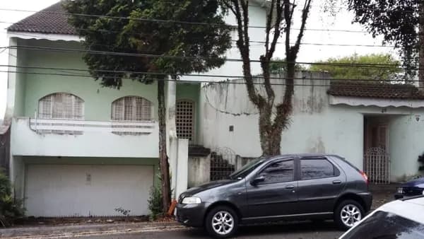 Casa Com Piscina - Terreno Grande no Precinho