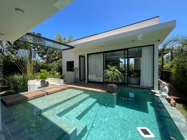 Casa à Venda - Condomínio Privado - Garopaba SC