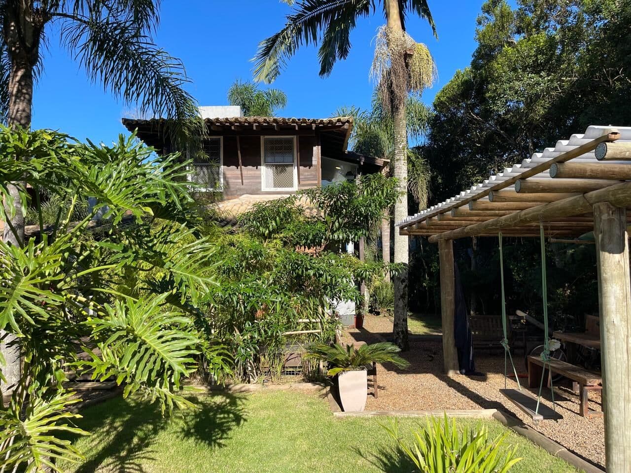 Casa à Venda no Condomínio Maranata - Garopaba SC