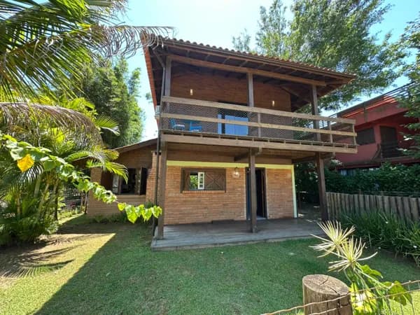 Casa à Venda em Condomínio Privado - Garopaba SC