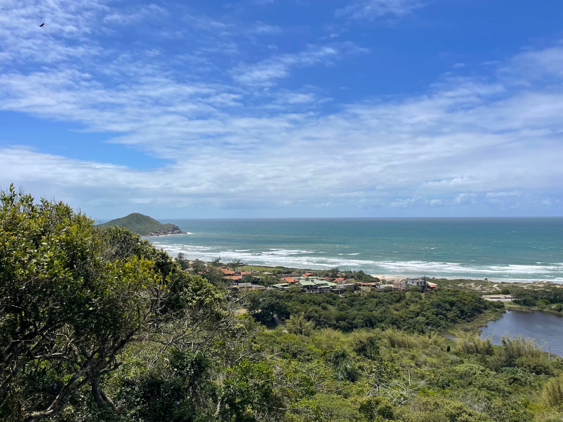 Casa à Venda Vista Mar na Praia do Rosa SC