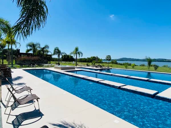 Lindo terreno com 450m2 no condomínio Aqualina