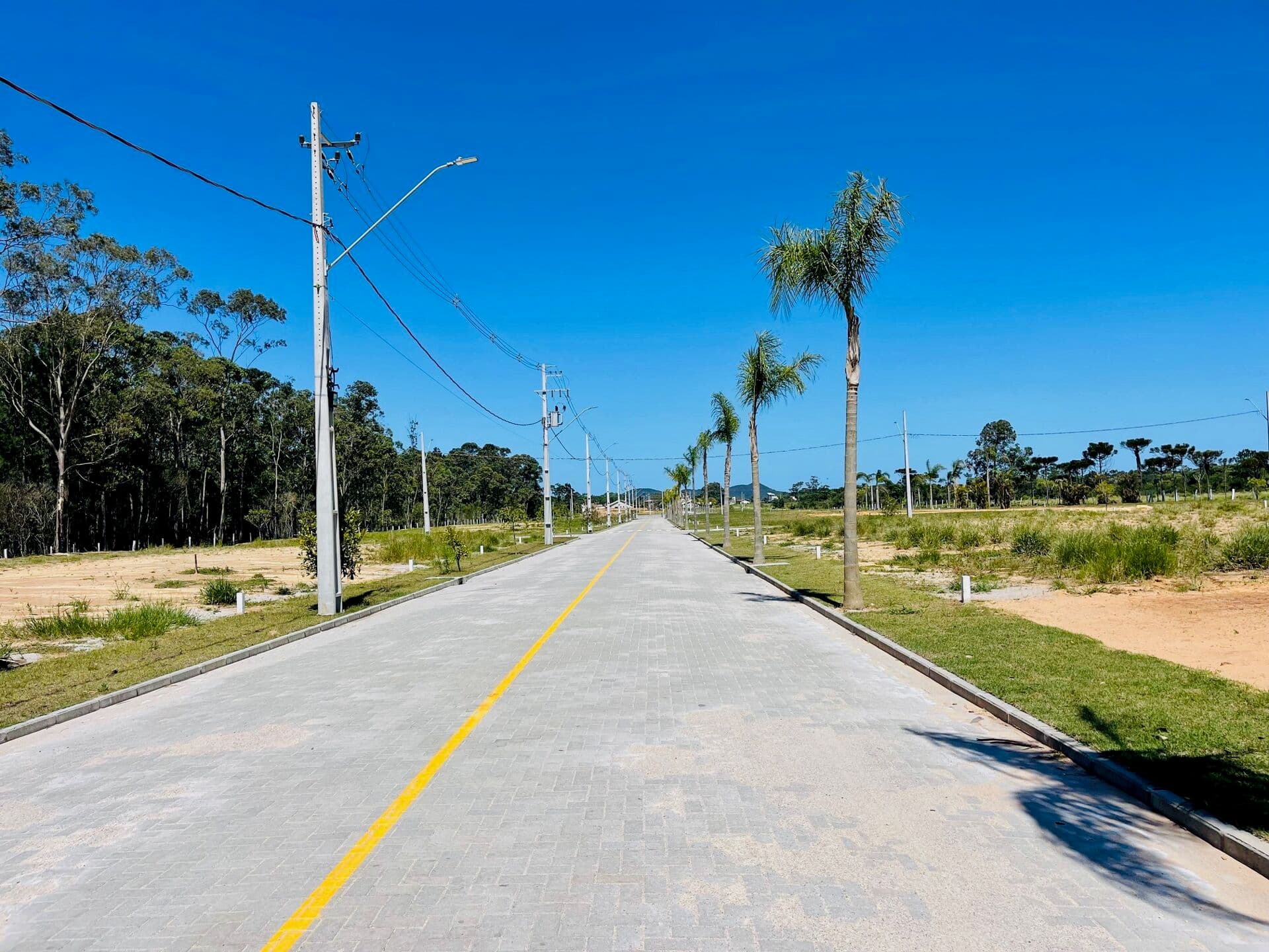 Terrenos em Garopaba no melhor loteamento pronto da região.