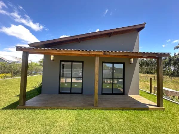 Conheça essa casa no bairro Arroio em Imbituba-SC
