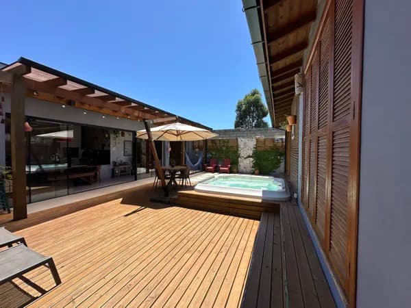 Casa na Lagoa da Ibiraquera para Quem Valoriza Viver Bem