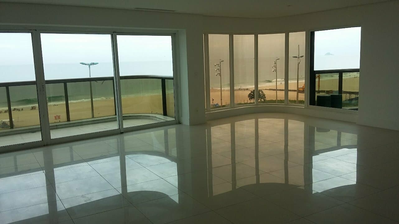 IPANEMA - VIEIRA SOUTO - 312 M² - 4 STES - 4 VGS - REFORMADO - VARANDÃO - FRENTE MAR - LINDO!!!