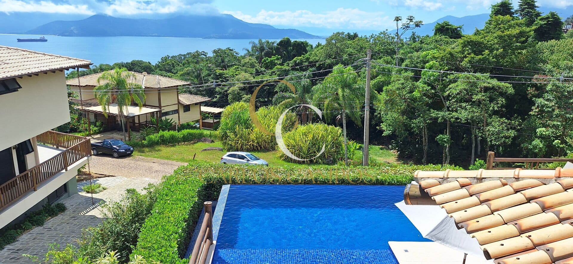 Casa de Condomínio em Ilhabela - Veloso