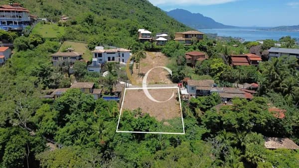 Lote/Terreno em Ilhabela - Siriuba