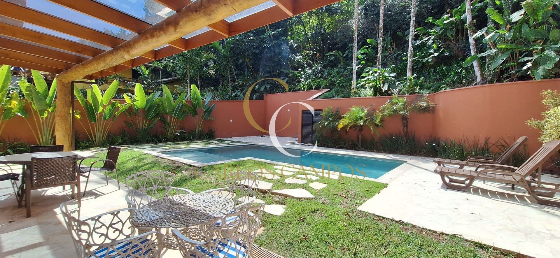 Casa de Condomínio em Ilhabela - Feiticeira