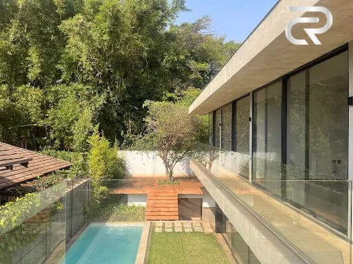 Casa Nova Estilo Sobrado Altíssimo Padrão