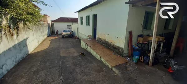 Casa Bairro Osvaldo Rezende