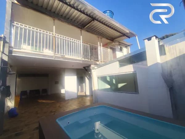 Ótima Casa Bairro Granada