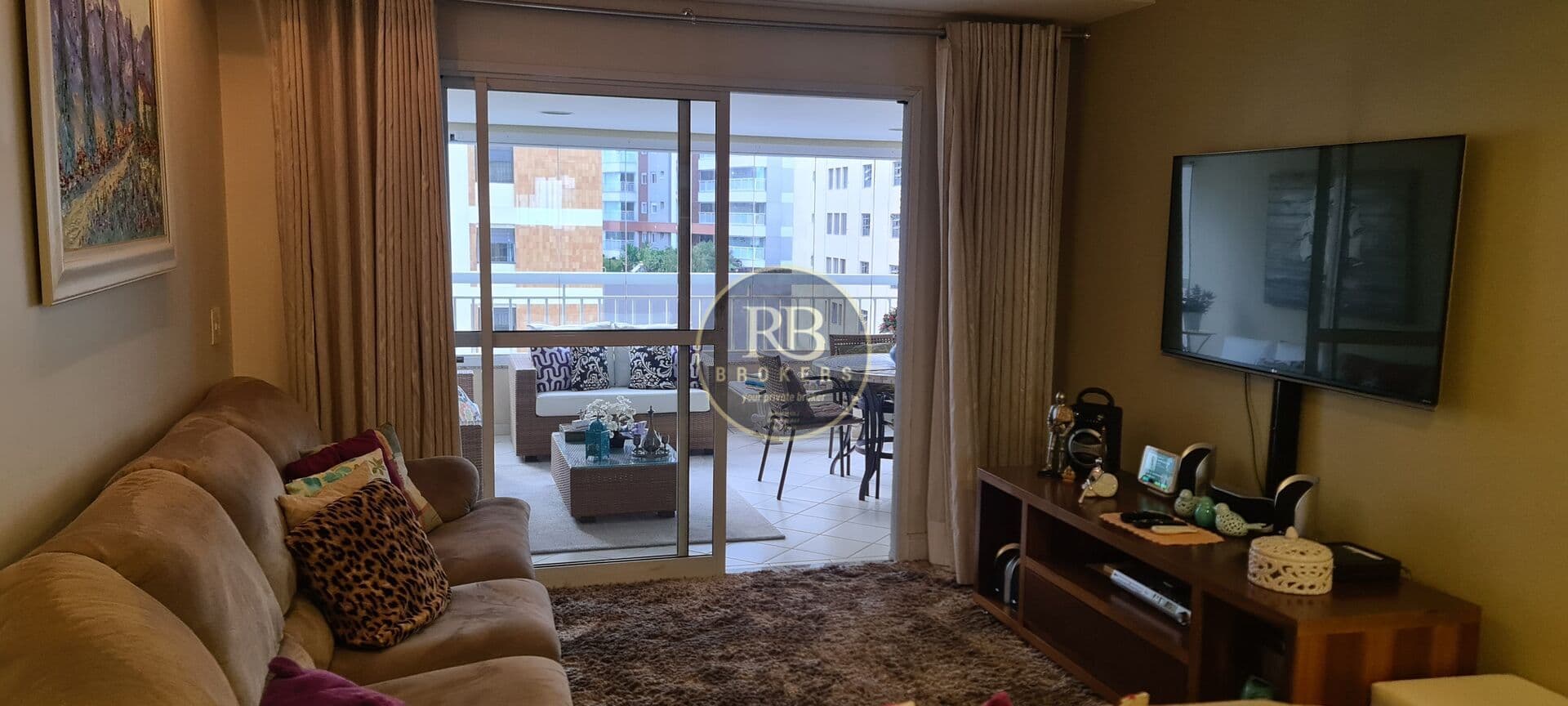 Apartamento 203m² com 4 suítes e 4 vagas à venda no condomínio Royal Residence no bairro Chácara Inglesa em São Bernardo do Campo/SP