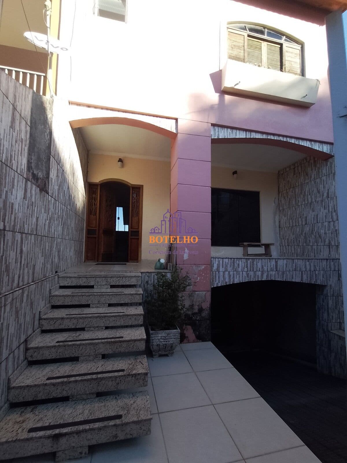 Casa Sobrado 5 dormitórios