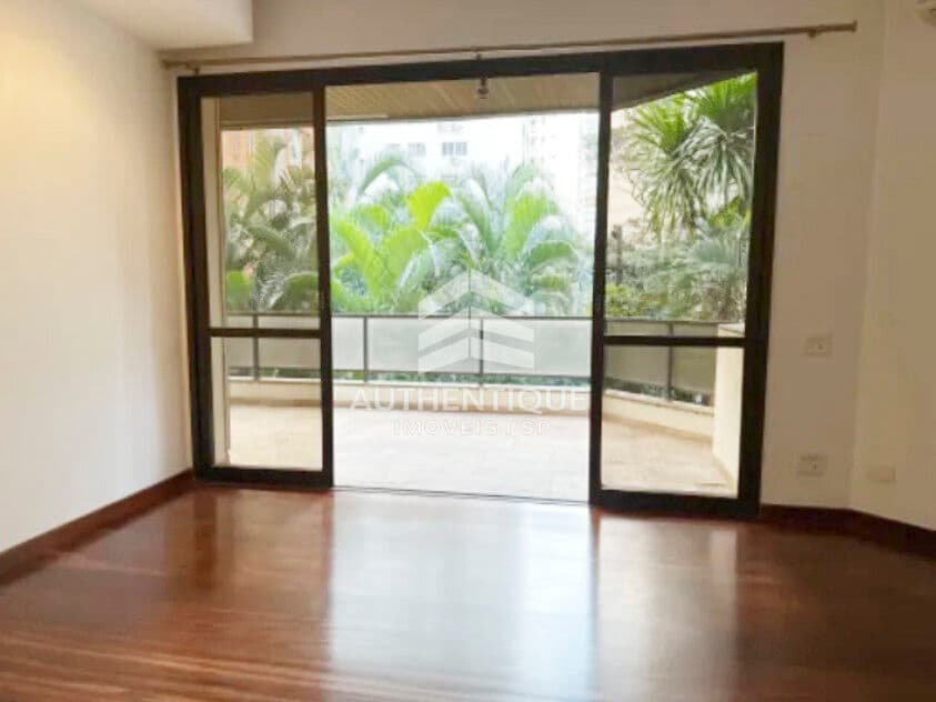 Apartamento no bairro Itaim Bibi à venda