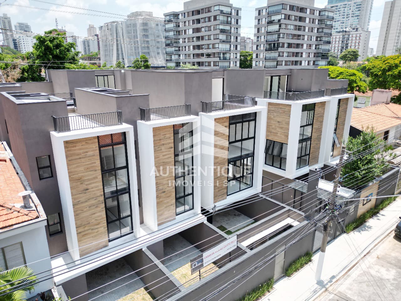Casa de Condomínio em São Paulo - Brooklin Novo