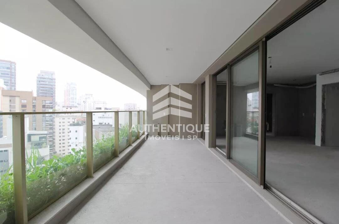 Apartamento no bairro Moema à venda