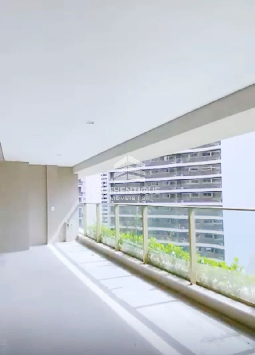 Apartamento no bairro Moema à venda